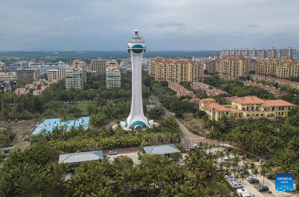An aerial drone photo taken on March 13, 2024 shows a lighthouse near Hainan's coastal highway for sightseeing in Boao, south China's Hainan Province. The Boao Forum for Asia (BFA) Annual Conference 2024 will be held from March 26 to 29 in Boao. This year's event will focus on how the international community can work together to deal with challenges and shoulder responsibilities.(Photo: Xinhua)