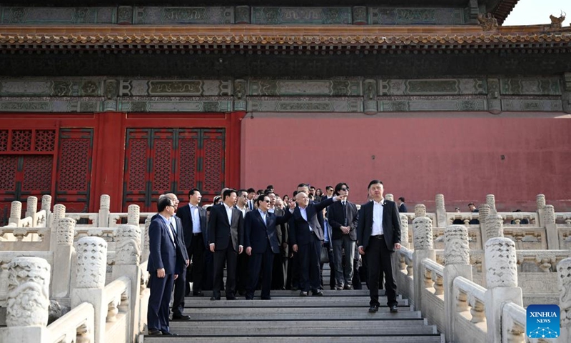 Ma Ying-jeou, former chairman of the Chinese Kuomintang party, and members of a delegation of young people from Taiwan visit the Palace Museum in Beijing, capital of China, April 8, 2024. Ma and a Taiwan youth delegation visited the Palace Museum, also known as the Forbidden City, in Beijing on Monday.(Photo: Xinhua)