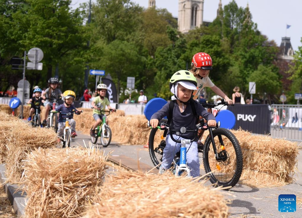 Children ride bikes during the 2024 Argus Bike Festival in Vienna, Austria, on April 14, 2024.(Photo: Xinhua)