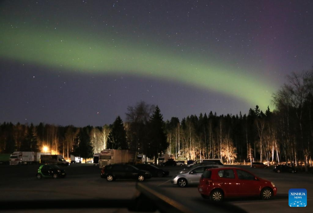 This photo taken on April 17, 2024 shows the northern lights at Sognsvann Lake in Oslo, capital of Norway.(Photo: Xinhua)