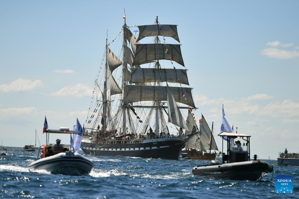 The Belem, a three-masted sailing ship carrying the Olympic flame, arrives in the southern French city of Marseille on May 8, 2024.(Photo: Xinhua)