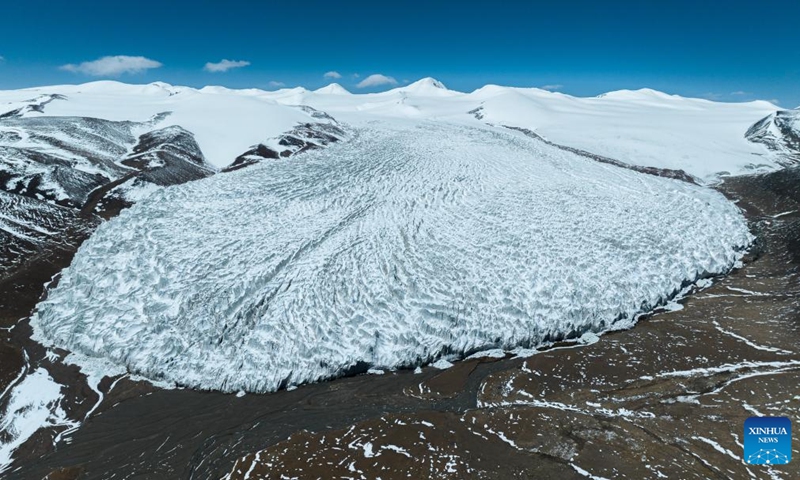 An aerial drone photo taken on May 11,<strong></strong> 2024 shows a view of the Zangser Kangri Glacier at the Changtang National Nature Reserve, southwest China's Xizang Autonomous Region.(Photo: Xinhua)