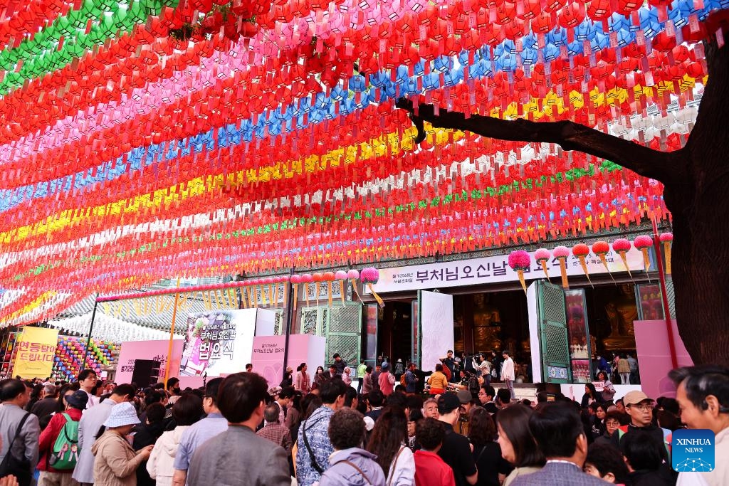 People attend a service to celebrate Buddha's birthday at the Jogyesa Temple in Seoul, South Korea, May 15, 2024.(Photo: Xinhua)