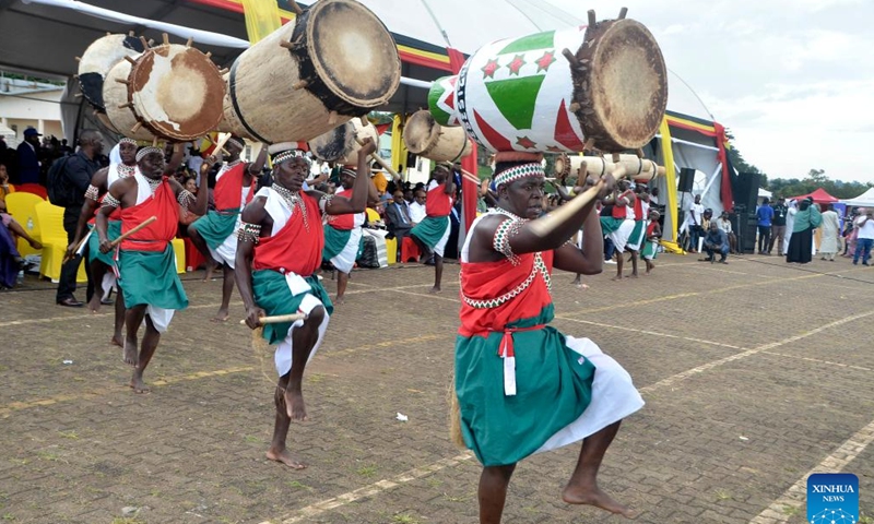 People from Burundi play drums during an Africa Day celebration event in Kampala, Uganda, May 25, 2024. (Photo:Xinhua)