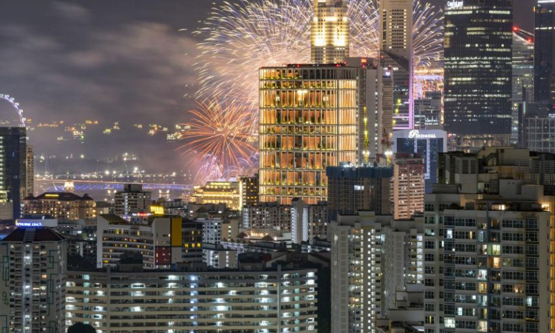 Fireworks light up the sky during the rehearsal of Singapore's National Day Parade in Marina Bay, Singapore, July 20, 2024. (Photo by Then Chih Wey/Xinhua)