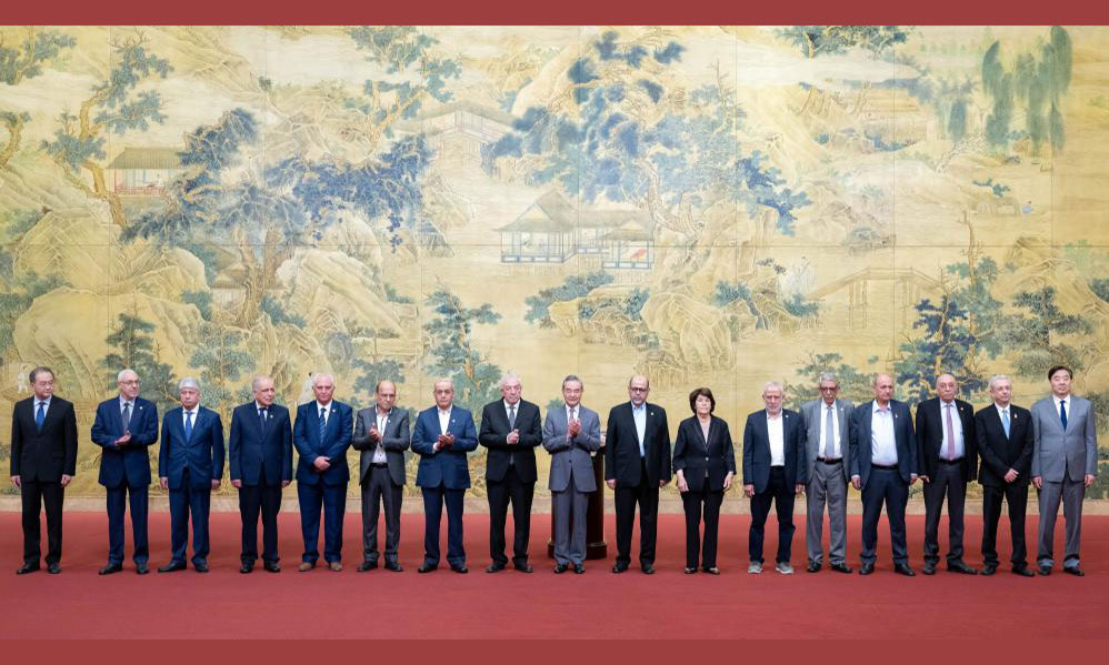 Chinese Foreign Minister Wang Yi,<strong></strong> also a member of the Political Bureau of the Communist Party of China Central Committee, attends the closing ceremony of a reconciliation dialogue among Palestinian factions and witnesses the signing of a declaration on ending division and strengthening unity by 14 Palestinian factions, in Beijing, capital of China, July 23, 2024. Photo: Xinhua