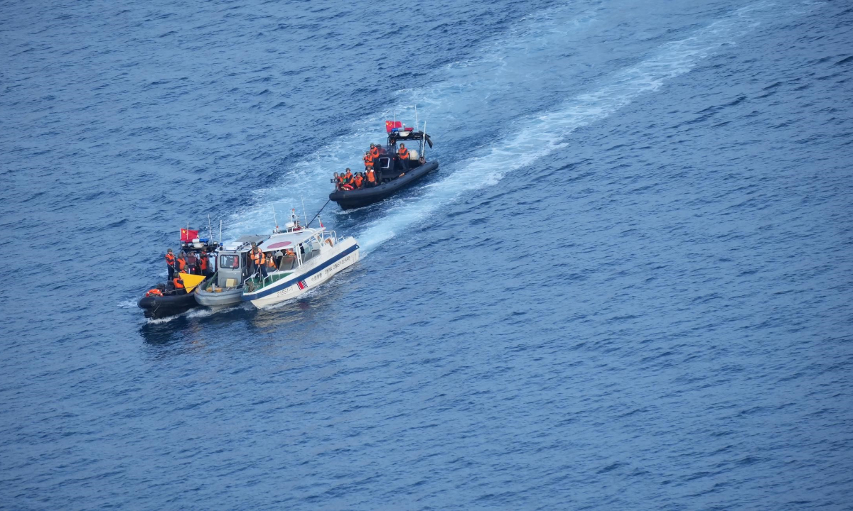 China Coast Guard boats forcefully expel a Philippine supply boat in waters off China's Ren'ai Jiao in the South China Sea on June 17, 2024. Photo: Courtesy of China Coast Guard