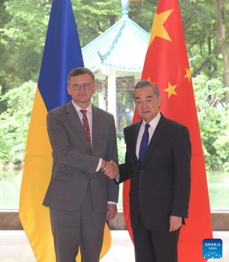 Chinese Foreign Minister Wang Yi,<strong></strong> also a member of the Political Bureau of the Communist Party of China Central Committee, holds talks with Ukrainian Foreign Minister Dmytro Kuleba in Guangzhou, south China's Guangdong Province, July 24, 2024. Photo: Xinhua