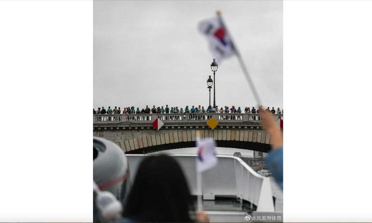 파리 올림픽 당시 한국의 국기 실수가 중국 네티즌들로부터 프랑스 국민의 ‘안심’이라고 조롱됐다.