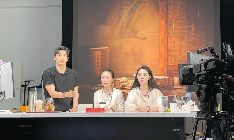 Two anchors sell products in a livestreaming session hosted by e-commerce company Be Friends in Hangzhou, East China’s Zhejiang Province. Photo: Wang Jiarong 