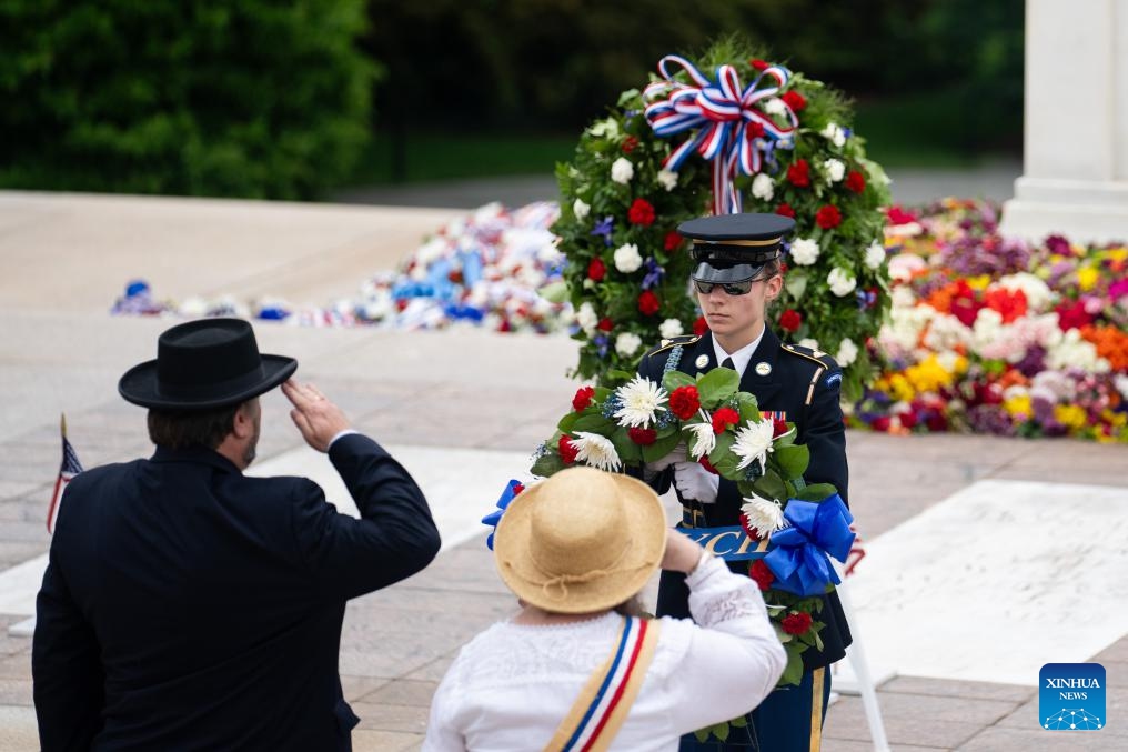 People take part in a wreath-laying ceremony to mark Memorial Day at Arlington Cemetery in Arlington, Virginia, the United States, on May 27, 2024. Memorial Day is a U.S. federal holiday observed on the last Monday of May.(Photo: Xinhua)