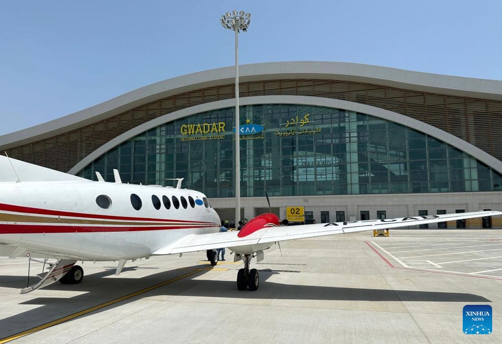 A plane parks after completing its flight test at the China-aided New Gwadar International Airport in the southwest port city of Gwadar, Pakistan, June 4, 2024. The China-aided New Gwadar International Airport in Pakistan has started carrying out a five-day flight test from Tuesday, marking that the project is about to enter the final sprint stage, the airport's project management team said.(Photo: Xinhua)