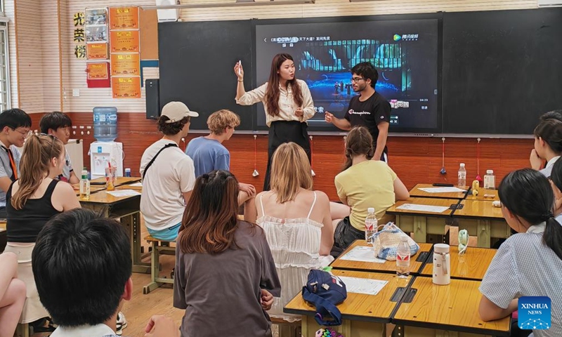 American students take a Chinese class at Shijiazhuang Foreign Language School in Shijiazhuang, north China's Hebei Province, June 8, 2024. (Photo: Xinhua)