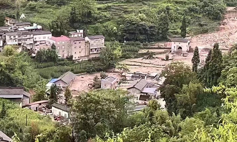 Photo: A sudden flash flood triggered by heavy rainfall struck a village in Ya'an in Southwest China's Sichuan caused over 30 people mission, and as of 10 pm on July 20, 2024, 8 bodies have been found, with the identities of 5 victims confirmed. Photo: The Paper 