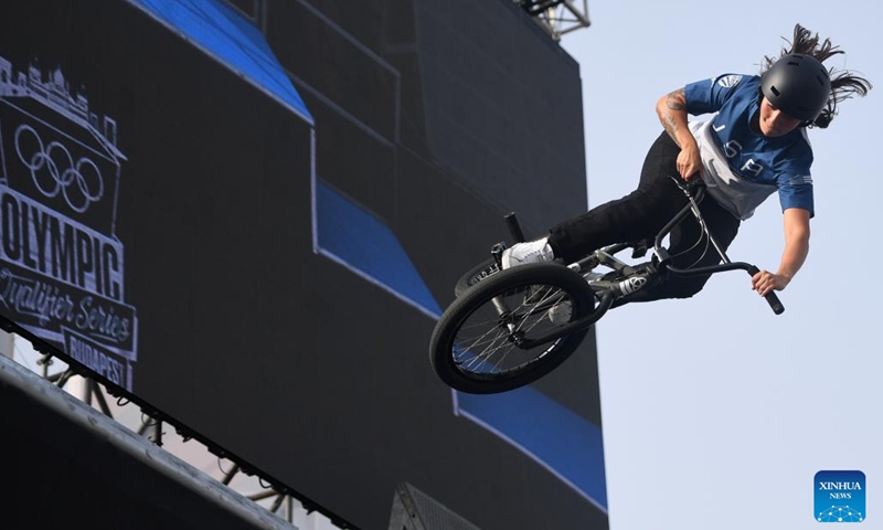 Perris Benegas of the United States competes during the Cycling BMX Freestyle Women's Park final at the Olympic Qualifier Series Budapest in Budapest, Hungary, June 22, 2024. (Photo: Xinhua)