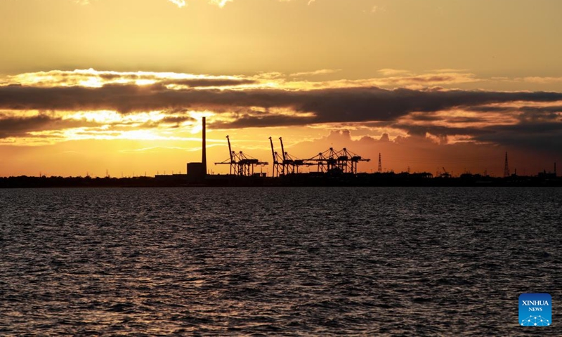 This photo taken on July 1, 2024 shows a view of a port from Point Ormond Lookout at sunset in Melbourne, Australia. Photo: Xinhua