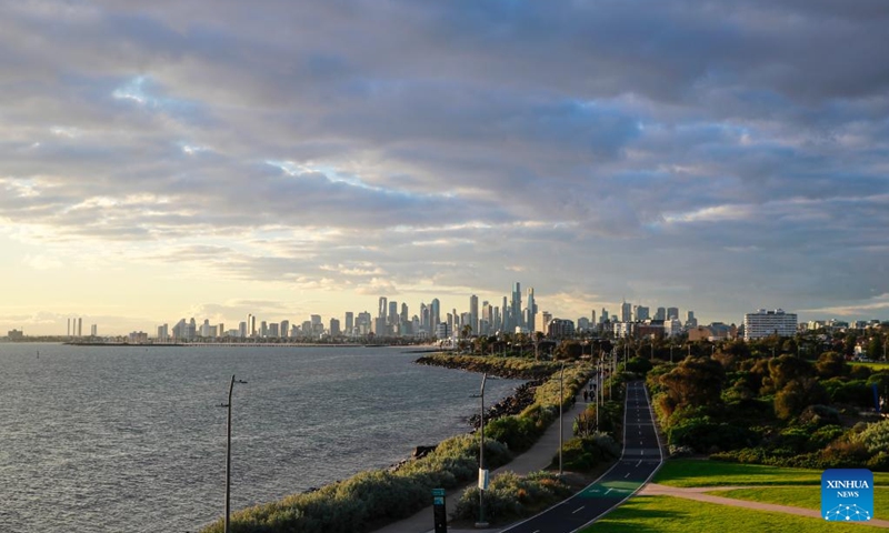 This photo taken on July 1, 2024 shows a view of Melbourne city from Point Ormond Lookout at sunset in Melbourne, Australia. Photo: Xinhua