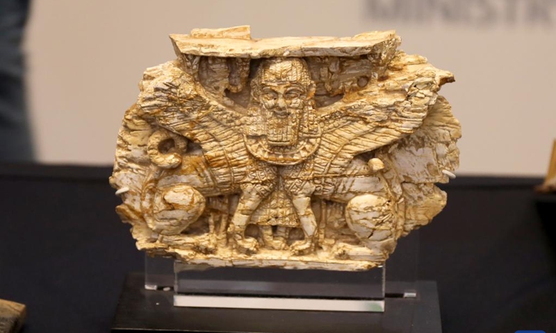 Photo taken on July 8, 2024 shows a recovered artifact on display at the Iraqi Foreign Ministry in Baghdad, Iraq. Iraq's Ministry of Culture, Tourism, and Antiquities announced on Monday the successful repatriation of 181 smuggled artifacts from the United States and other countries. (Photo: Xinhua)