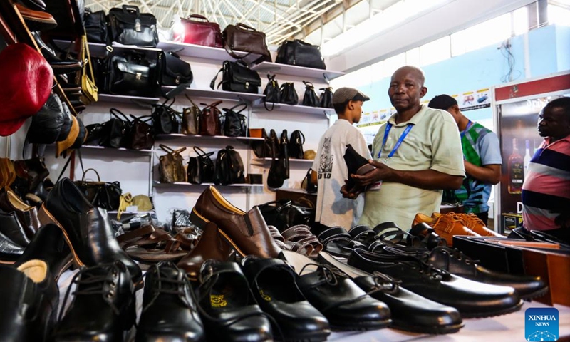 Leather shoes and bags made in China are displayed during the 48th Dar Es Salaam International Trade Fair (DITF) in Dar es Salaam, Tanzania, July 6, 2024. The 48th DITF, running from June 28 to July 13, hosted more than 4,000 exhibitors from 26 countries, including over 200 Chinese companies. (Photo: Xinhua)