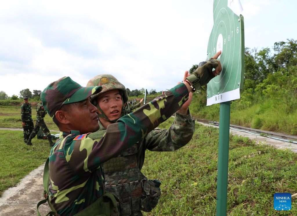 Soldiers from Chinese military and Laos military exercise together at the Kommadam Academy of the Lao People's Armed Forces (LPAF) in Laos, July 8, 2024. Based on the annual plan and the agreement of both sides, the armed forces of China and Laos held the Friendship Shield-2024 joint military exercise in Laos this July. (Photo: Xinhua)