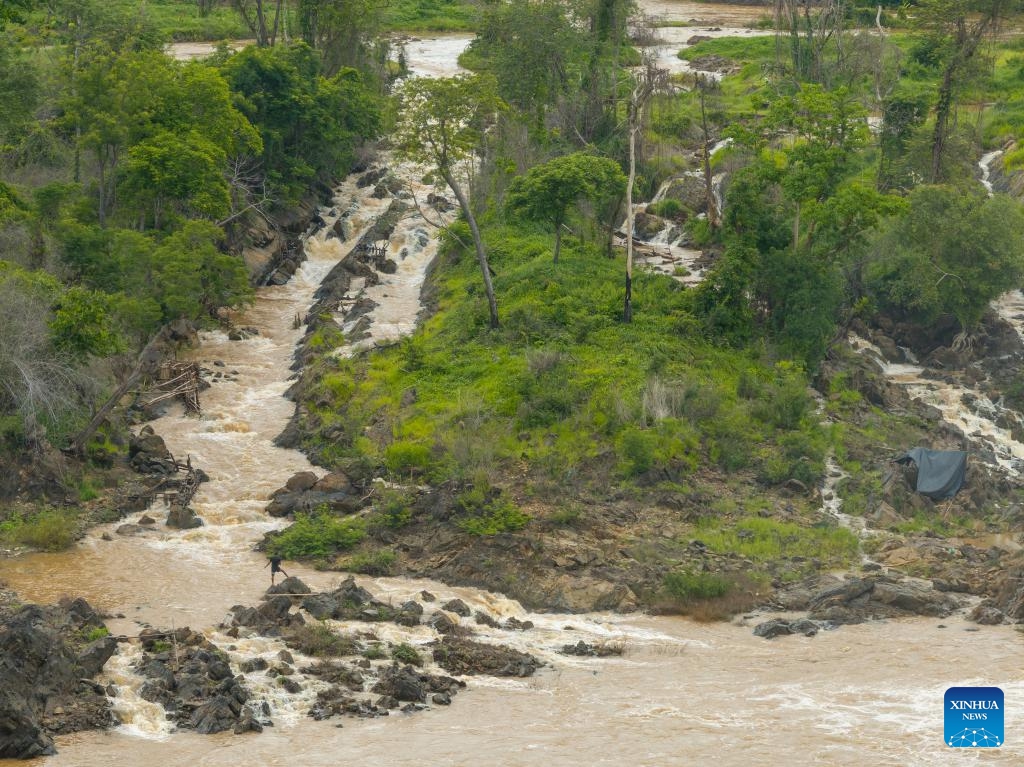 A drone photo taken on July 14, 2024 shows the Khone Phapheng falls in Lao southern province of Champassak. (Photo: Xinhua)