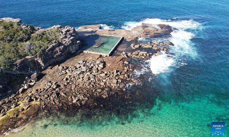 An aerial drone photo taken on July 23, 2024 shows a view of the North Curl Curl Rockpool in Sydney, Australia. (Photo: Xinhua)