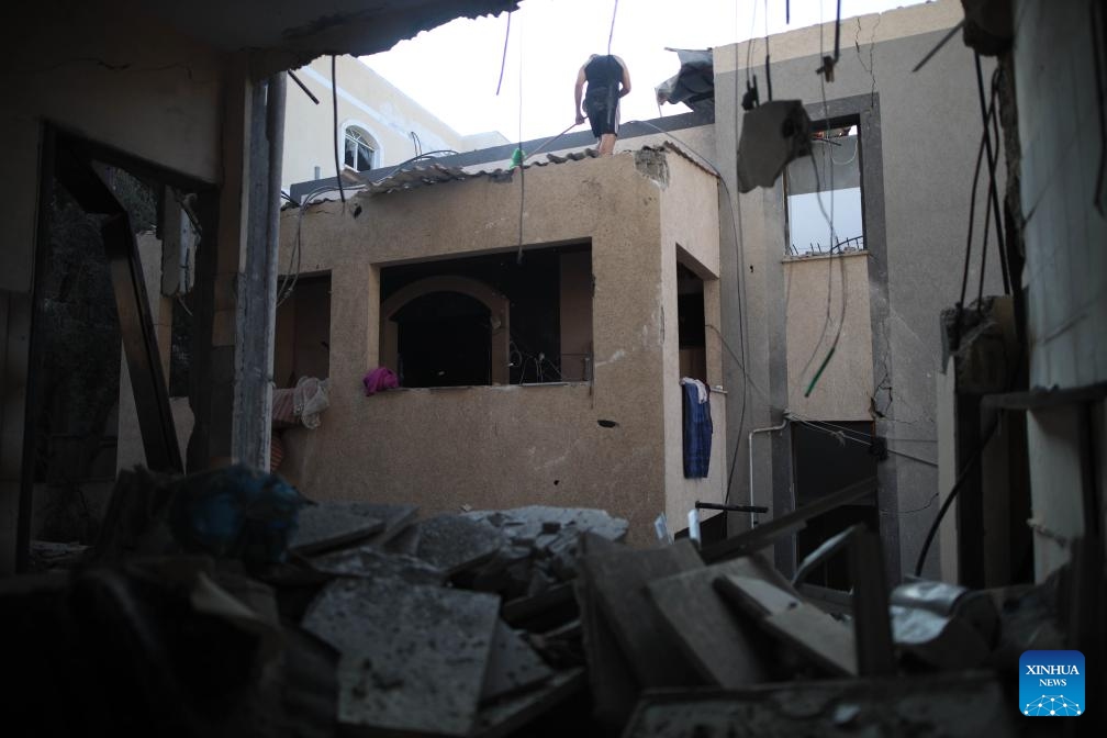 This photo taken on July 23, 2024 shows a building destroyed in an Israeli airstrike, in Deir al-Balah refugee camp in central Gaza Strip. (Photo: Xinhua)