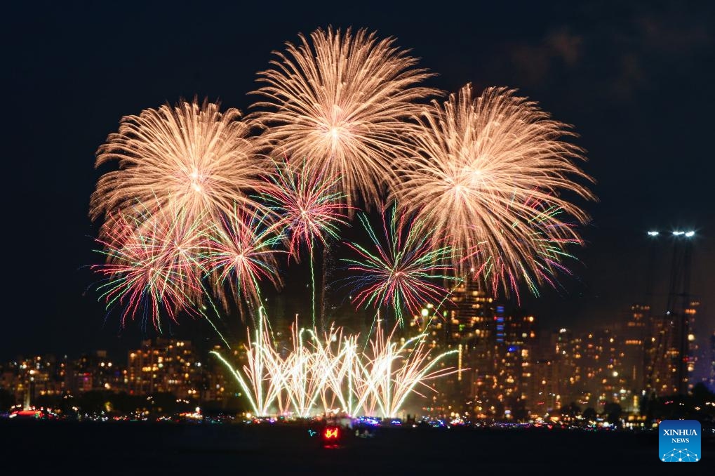 Fireworks performed by team Malaysia light up the sky at English Bay in Vancouver, British Columbia, Canada, July 24, 2024. The fireworks show marked the second fireworks performance of the 2024 Vancouver Celebration of Light. (Photo: Xinhua)