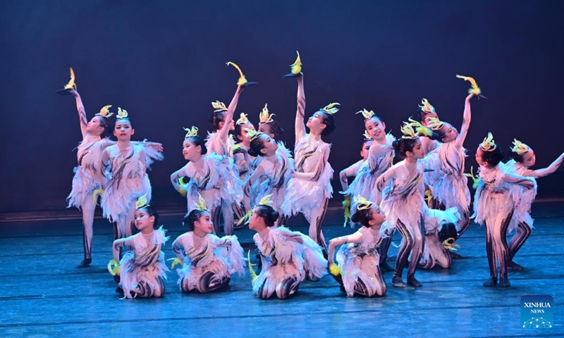 Children from the Pui Ching Middle School of Macao perform during the 2024 Tianjin International Children's Art Festival, in north China's Tianjin, July 23, 2024. Photo: Xinhua