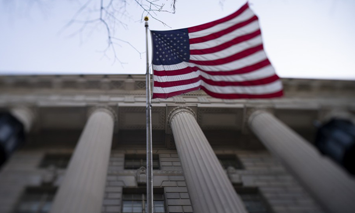 Photo taken on March 16, 2020 shows the White House Visitor Center in Washington D.C., the United States.(Photo: Xinhua)

