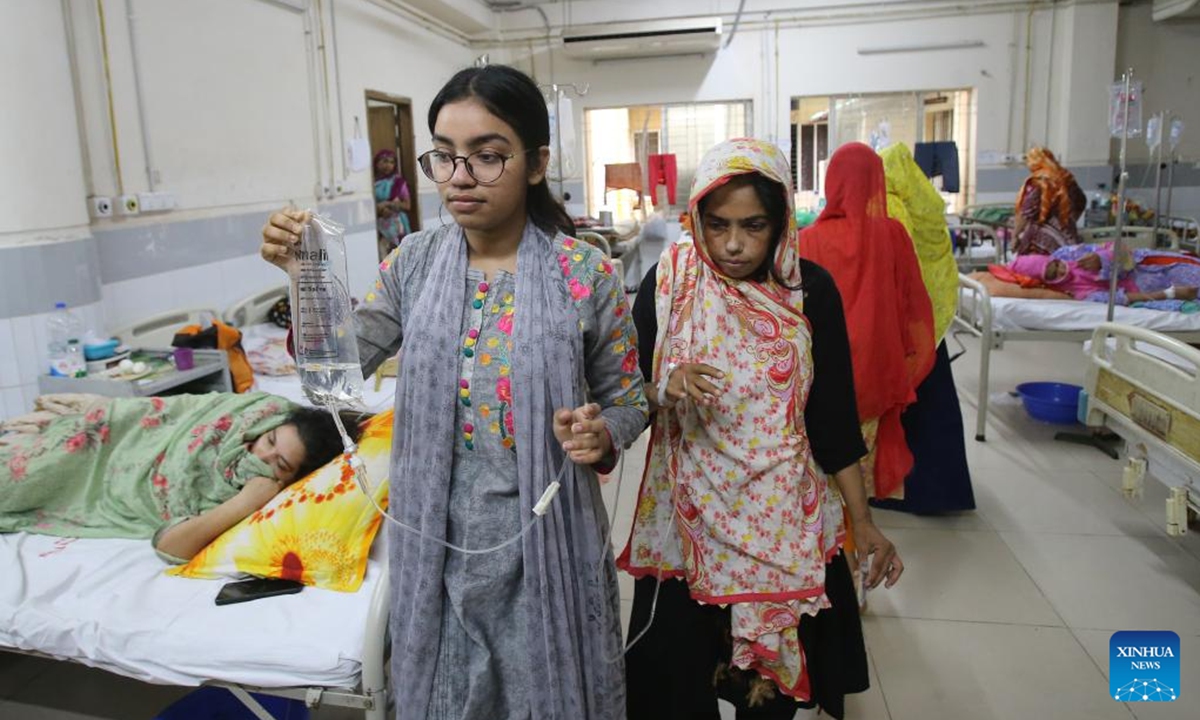 Patients infected with dengue receive treatment at a hospital in Dhaka, Bangladesh, July 29, 2024. Bangladesh reported 226 new dengue cases in the last 24 hours, the Directorate General of Health Services (DGHS) under the Ministry of Health said Monday. (Photo: Xinhua)