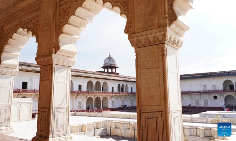 This photo taken on Aug. 3, 2024 shows a view at the Red Fort of Agra in Agra, India. Near the gardens of the Taj Mahal stands the 16th-century Mughal monument known as the Red Fort of Agra. This fortress of red sandstone encompasses, within its 2.5-km-long enclosure walls, the imperial city of the Mughal rulers. It was listed as a World Heritage Site by the UNESCO in 1983. Photo: Xinhua