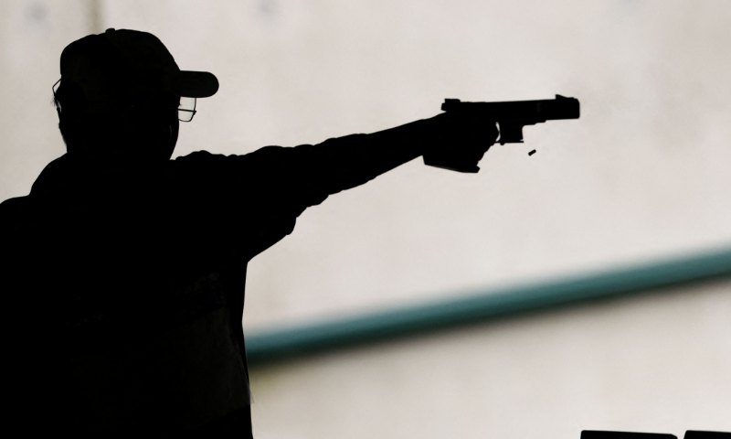 China's Li Yuehong claimed the gold medal in the men's 25m rapid-fire pistol event at the Paris Olympics. Photo:VCG