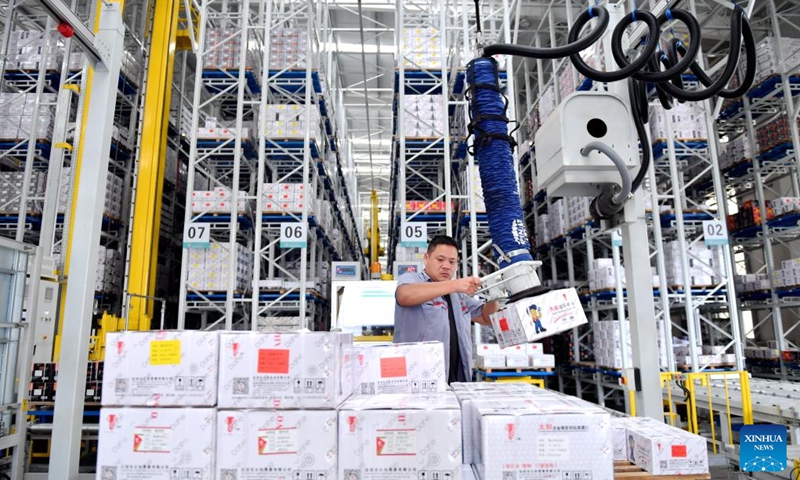 A worker works at an intelligent logistics workshop of a fastener manufacturing company in Yongnian District of Handan,<strong></strong> north China's Hebei Province, Aug. 16, 2024. Yongnian District in Handan City, north China's Hebei Province, houses over 200 fastener companies. In 2023, these companies there produced six million tons of fasteners, accounting 58 percent of the national market, and their goods found markets in over 110 countries and regions. Photo: Xinhua