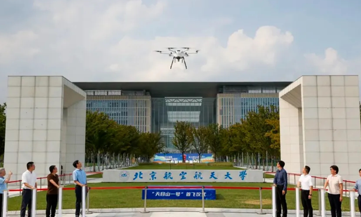 Revolutionizing Aerial Technology: World's First Long-Range Hydrogen-Powered Drone Takes Flight