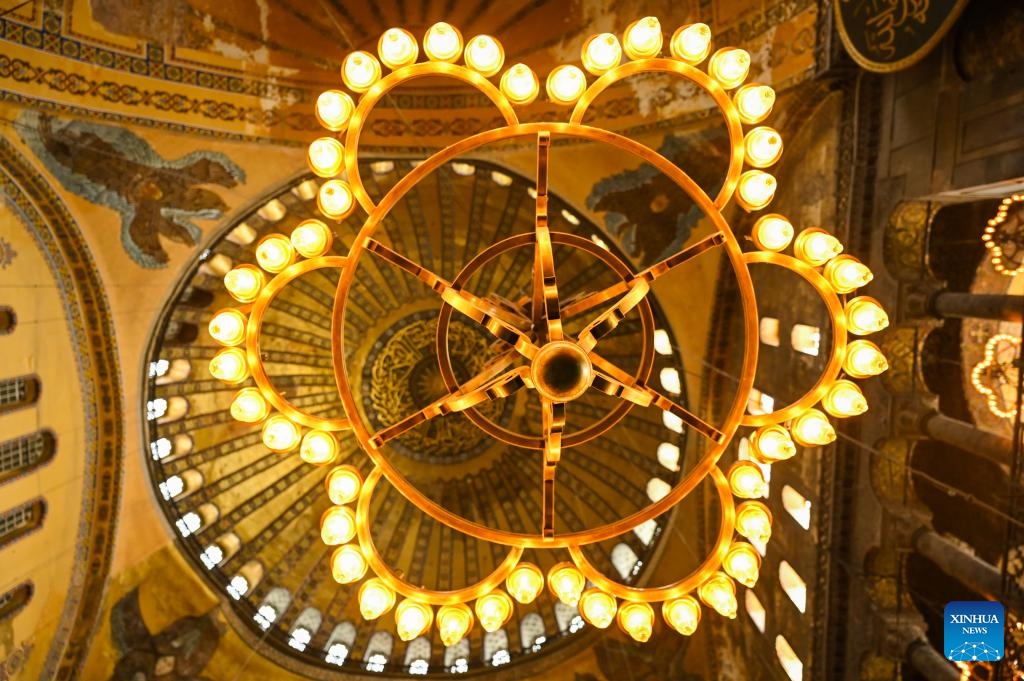 This photo taken on Aug. 26, 2024 shows the interior view of the ancient building Hagia Sophia in Istanbul, Türkiye. The 1,500-year-old building is one of the most popular tourist spots in the country. It was listed as a UNESCO World Heritage Site in 1985. (Photo: Xinhua)