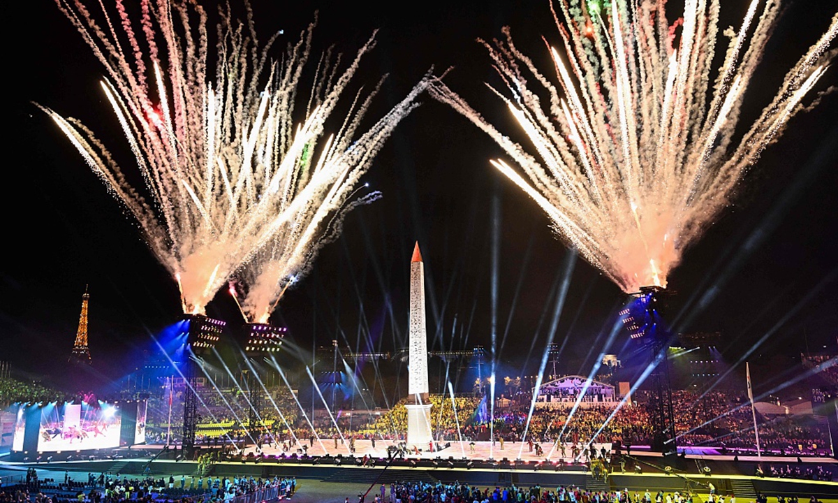 This photograph shows fireworks during the Paris 2024 Paralympic Games Opening Ceremony at the Place de la Concorde with the Obelisque de Louxor (Luxor Obelisk) in Paris on August 28, 2024. Photo: VCG