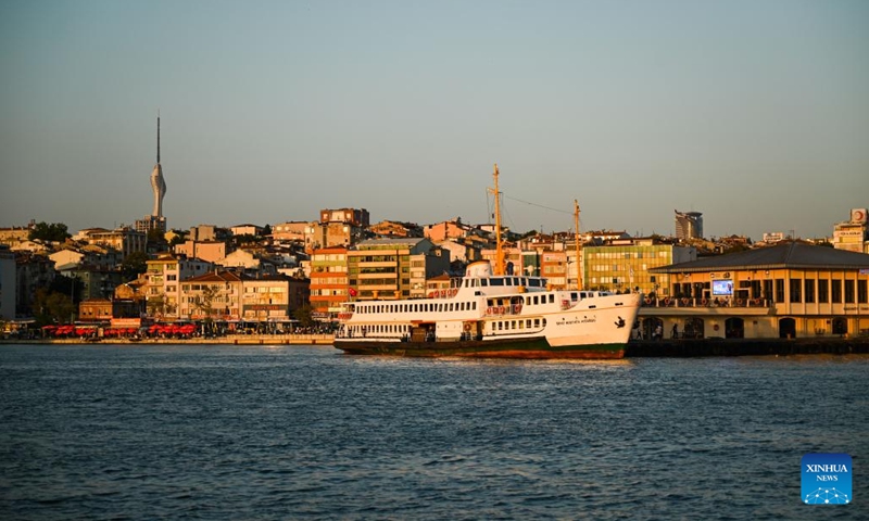 This photo taken on Aug. 27, 2024 shows the Bosphorus Strait at sunset in Istanbul, Türkiye. (Photo: Xinhua)