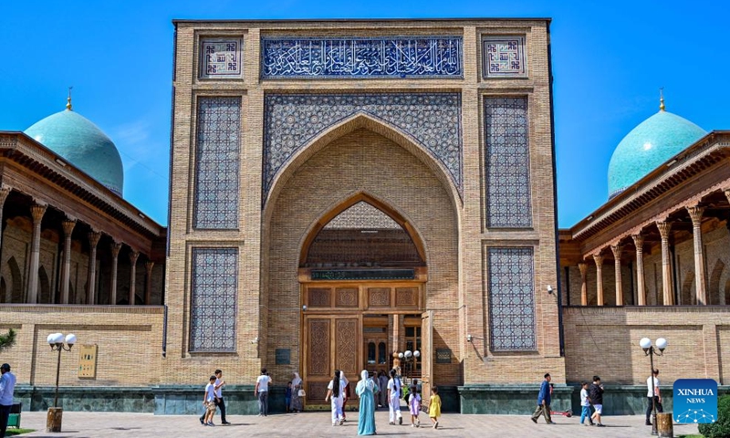 People visit a mosque in Tashkent, Uzbekistan, Aug. 27, 2024. (Photo: Xinhua)