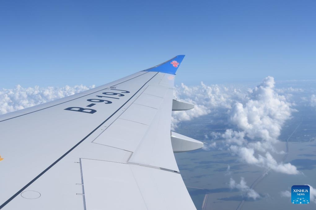 The first C919 aircraft of China Southern Airlines flies from Shanghai to Guangzhou, Aug. 29, 2024. China Southern Airlines announced on Thursday that it expects its first C919 passenger aircraft to enter commercial service by mid-September. The first C919 aircraft of the Guangzhou-based airline officially joined its fleet after landing at Guangzhou Baiyun International Airport on Thursday morning. (Photo: Xinhua)