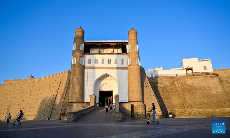 This photo taken on Aug. 28, 2024 shows the Ark fortress in Bukhara, Uzbekistan. Bukhara, a prominent stop on the ancient Silk Route, is known as one of the oldest cities in Central Asia. (Photo: Xinhua)