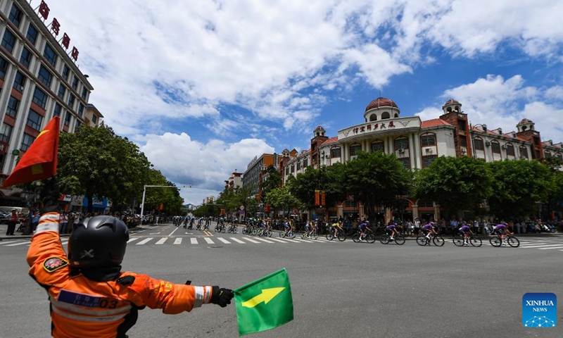 Cyclists compete during Stage 5 of the 15th Tour of Hainan Island cycling race from Changjiang to Sanya, south China's Hainan Province, Aug. 31, 2024. Photo: Xinhua