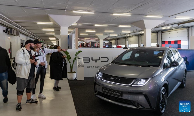 Visitors view an electric vehicle of BYD from China during the Festival of Motoring in Johannesburg, South Africa, Aug. 30, 2024. This event is held here from Aug. 30 to Sept. 1. Photo: Xinhua