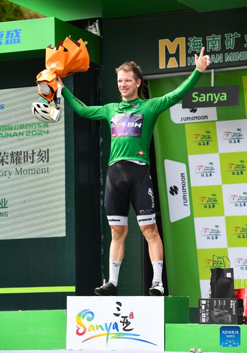 New Zealand's Aaron Murray Gate of Burgos-BH celebrates in the green jersey after Stage 5 of the 15th Tour of Hainan Island cycling race from Changjiang to Sanya, south China's Hainan Province, Aug. 31, 2024. Photo: Xinhua