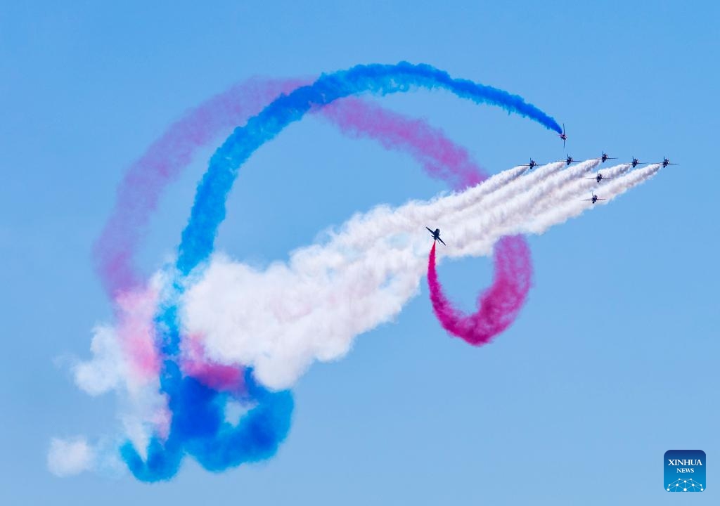 Britain's Royal Air Force Red Arrows perform during the 2024 Canadian International Air Show in Toronto, Canada, Sept. 2, 2024. The annual air show was held here from Aug. 31 to Sept. 2 this year. (Photo: Xinhua)