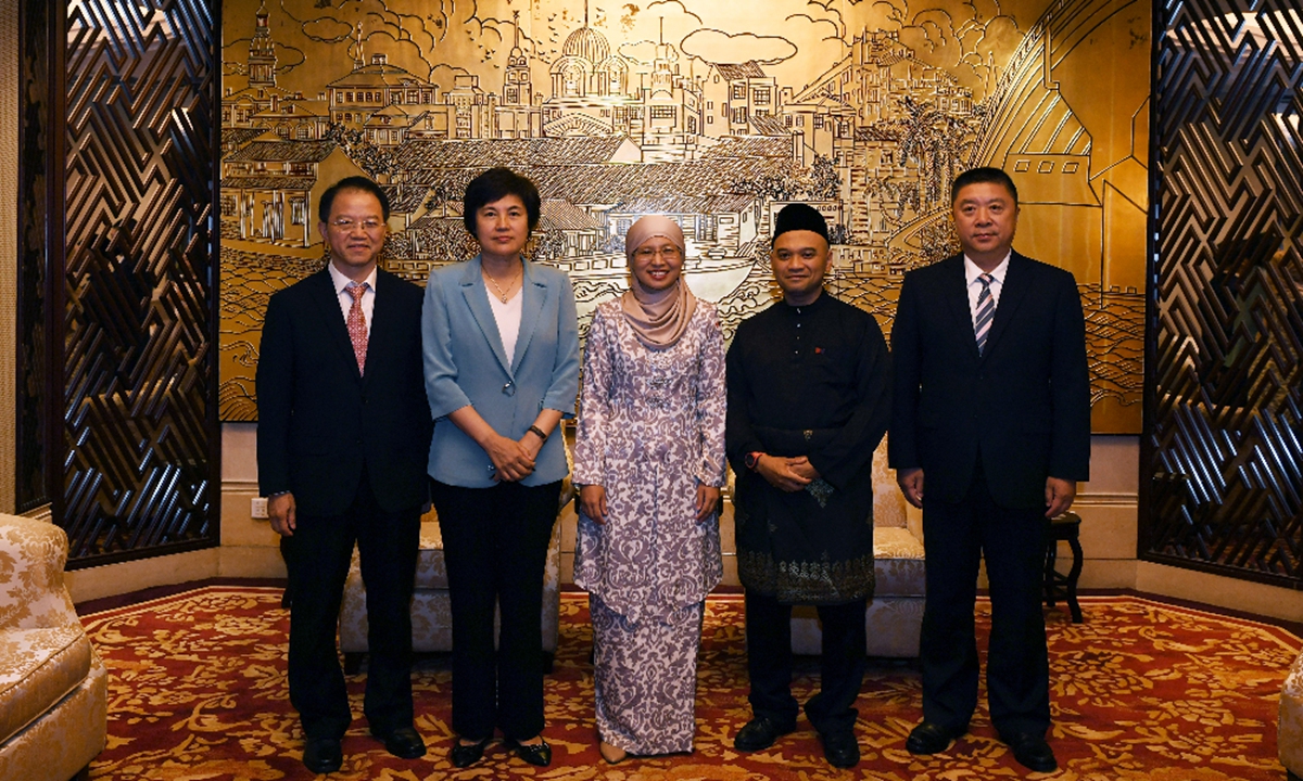 Distinguished guests at the 67th National Day of Malaysia celebration held in Guangzhou on August 30 Photo: gdpc.gov.cn