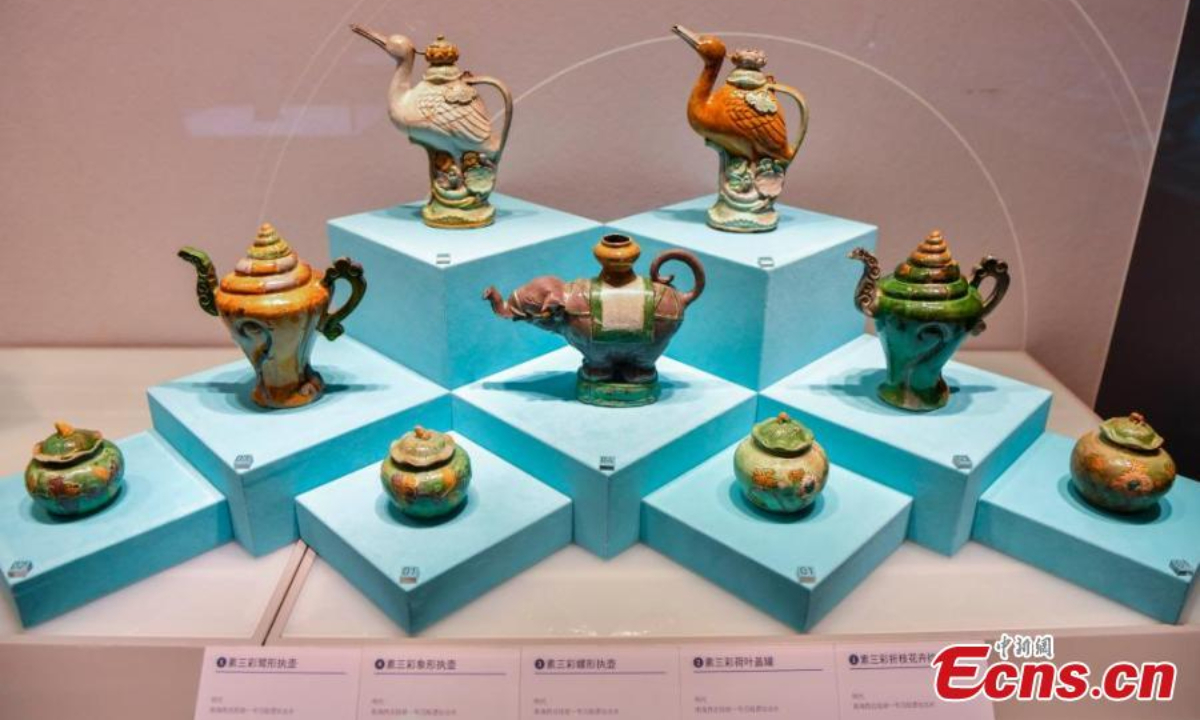 People visit an exhibition featuring relics retrieved from two ancient shipwrecks discovered in the South China Sea at the China (Hainan) Museum of the South China Sea in Qionghai, south China's Hainan Province, Sep 27, 2024. Photo:China News Service