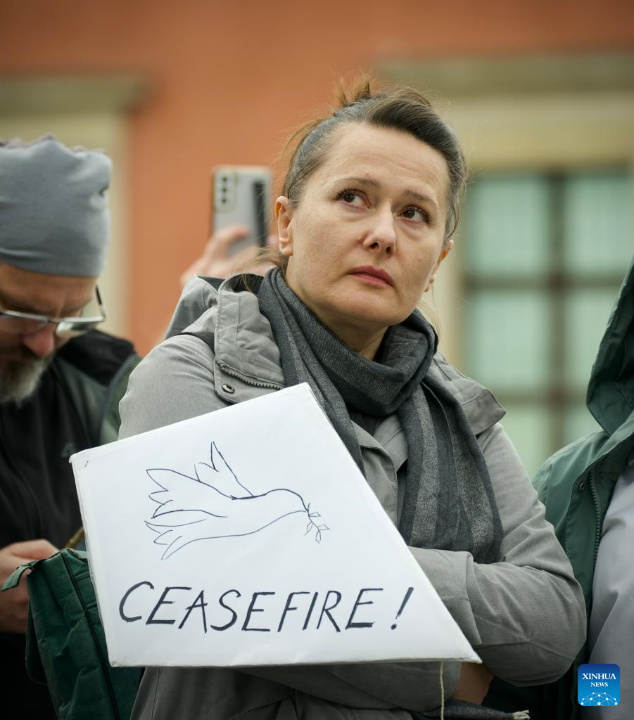 People participate in a rally in support of Palestine near the Castle Square in Warsaw, Poland on Oct. 5, 2024. (Photo: Xinhua)