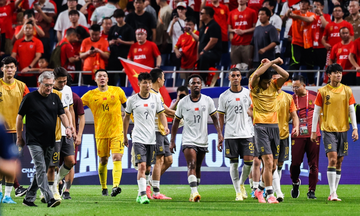 China’s national soccer team suffer 0:7 defeat in away game against Japan