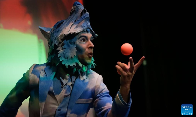 A juggler performs during a sneak peek of the upcoming show ECHO at Science World in Vancouver, British Columbia, Canada, on Sept. 9, 2024. Cirque du Soleil announced on Monday it will return to Vancouver for 2024 season with their new show ECHO starting from October 9 to December 15. (Photo: Xinhua)